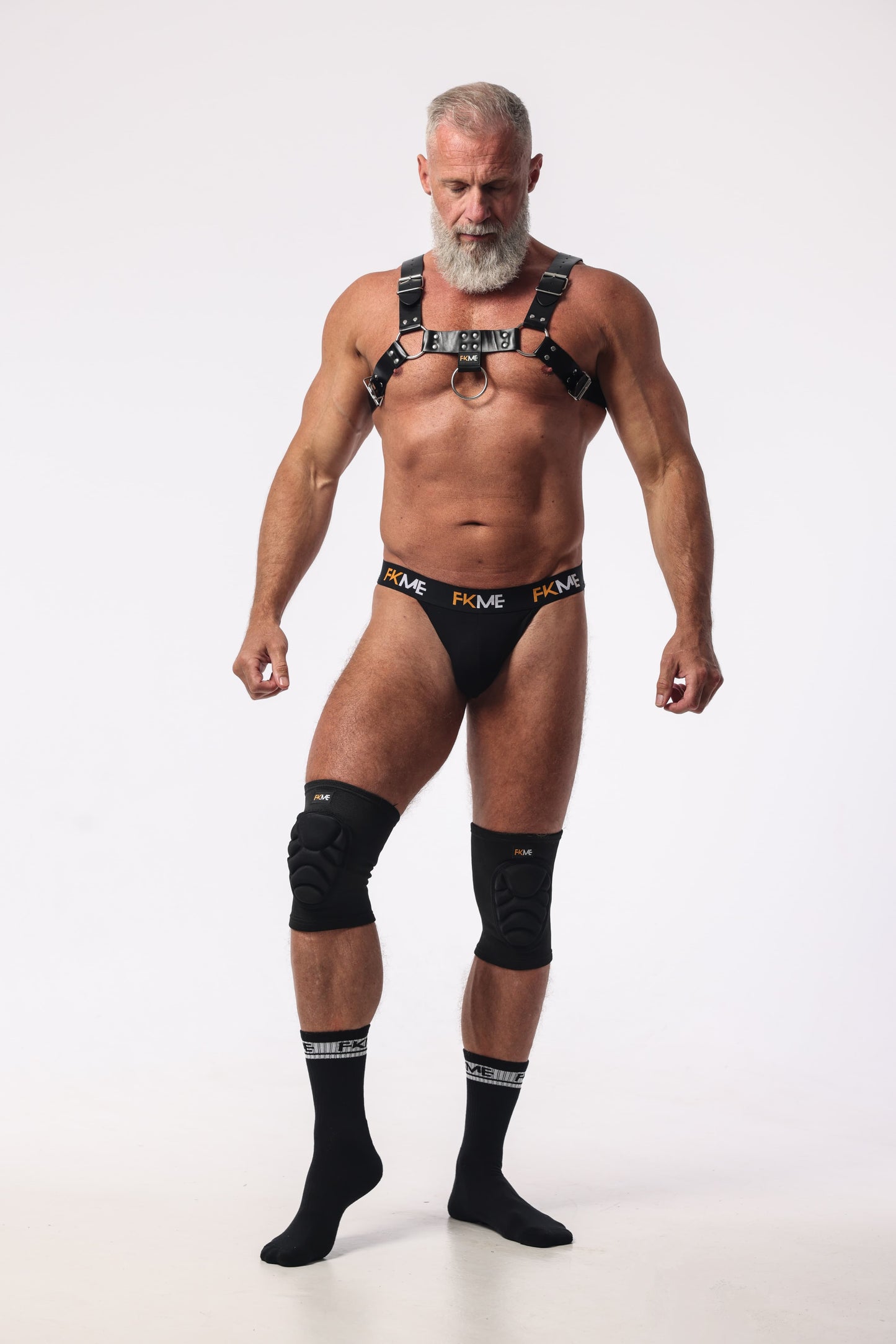 Knee pads